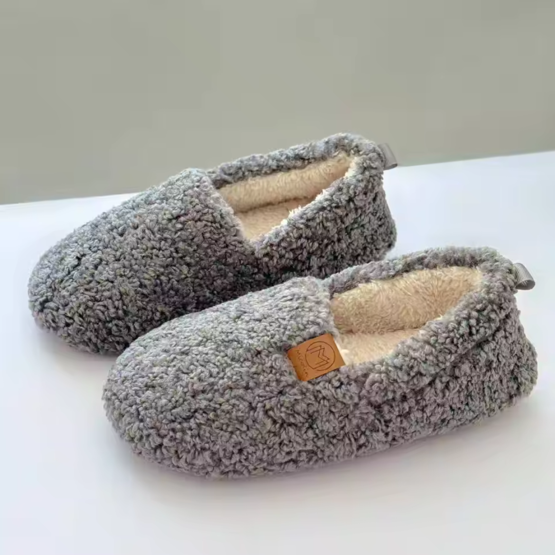 SnuggleStep™ – Varm Vinterslipper för Inomhusbruk med Mysigt Memory Foam